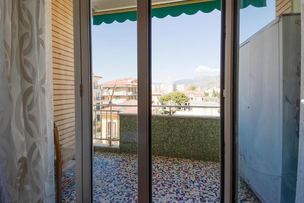 Victoria Apartment Bordighera Ngoại thất bức ảnh